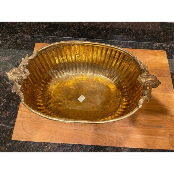 Vintage brass planter - Picture 3 of 10